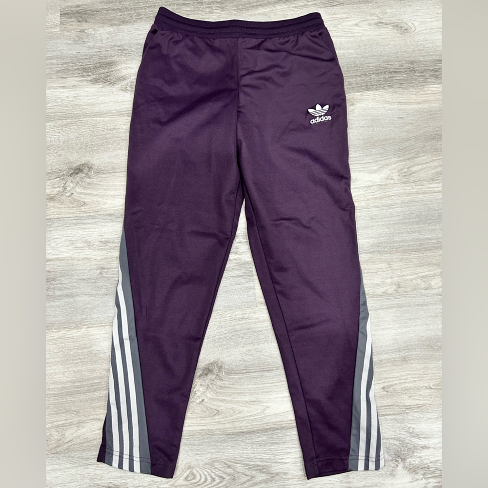 NWOT adidas Originals Retro track pants purple violet grey 3 strip men small